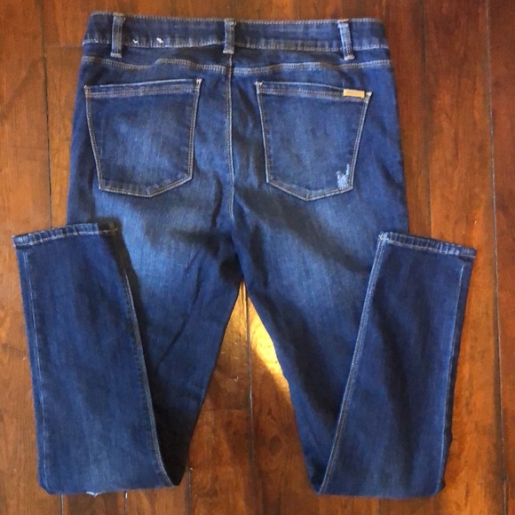 White House Black Market "The Skinny" Distressed Jeans - Size 6 - Picture 6 of 10